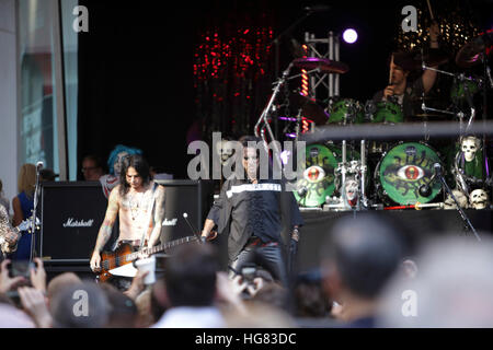 Alice Cooper réalise dans le cadre de la Fox et ses amis de la série de concerts d'été Banque D'Images