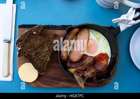 Portrait d'aliments servis sur table Banque D'Images