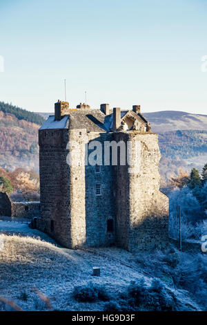 Château de Neidpath dans le gel d'hiver. Peebles, Frontières Écossaises. Ecosse Banque D'Images