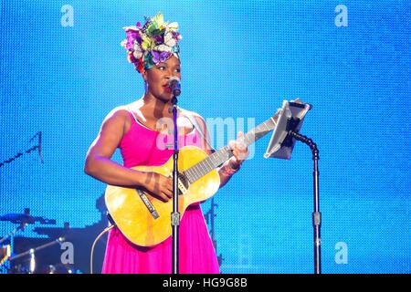 India Arie fonctionne à l'Essence Music Festival 2015 au Superdome le 3 juillet 2015 à la Nouvelle Orléans, Louisiane. Banque D'Images