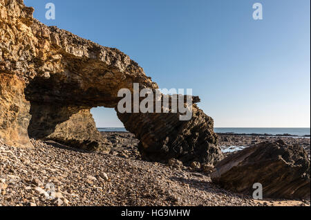 Arche rock formation Pointe du Payre, France Banque D'Images