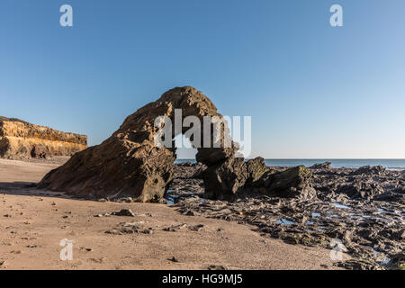 Arche rock formation Pointe du Payre, France Banque D'Images