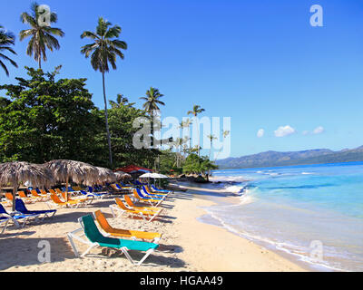 La Playta, belle plage de sable blanc tropicales près du village de las Galeras, République Dominicaine Banque D'Images