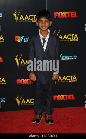 Los Angeles, CA, USA. 6 janvier, 2017. Contacter Caroline ensoleillée aux arrivées de 6ème Académie australienne Cinema Television Awards (AACTA) International Awards, Avalon Hollywood, Los Angeles, CA 6 janvier 2017. © Elizabeth Goodenough/Everett Collection/Alamy Live News Banque D'Images