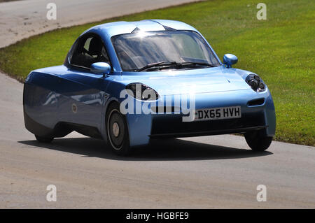 Riversimple a révélé leur voiture à hydrogène de 250 mpg pour les masses, appelée Rasa.le nom Rasa vient de Tabula Rasa, ardoise propre (latin) Banque D'Images