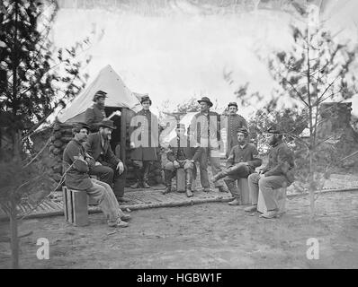 Soldats au camp pendant la guerre civile américaine. Banque D'Images