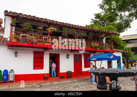 Pueblito Paisa dans Nutibara Hill, Medellin, Colombie Banque D'Images