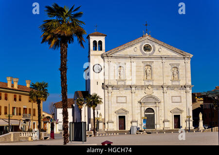 L'église et de la place centrale à Palmanova, Frioul-Vénétie Julienne (Italie) Banque D'Images