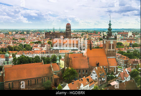 La Pologne, la ville de Gdansk, vieille ville skyline Banque D'Images