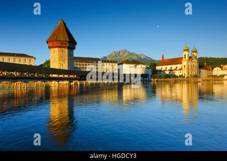 Stadt Luzern avec Pilatus, Suisse Banque D'Images