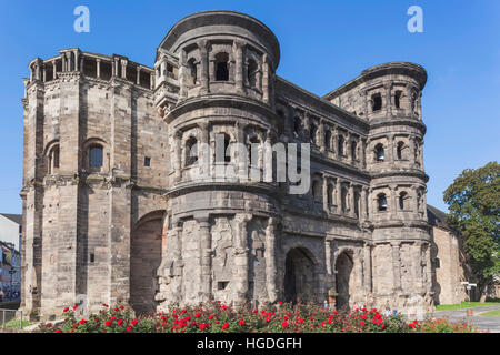 Allemagne, Rhénanie-Palatinat, de la Moselle, Trèves, Porta Nigra Banque D'Images