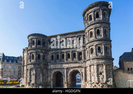 Allemagne, Rhénanie-Palatinat, de la Moselle, Trèves, Porta Nigra Banque D'Images
