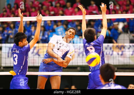 Tokyo Metropolitan Gymnasium, Tokyo, Japon. 6 janvier, 2017. Rendez Murayama (), 6 janvier 2017 - Volley-ball : La 69ème All Japan High School Volleyball Championship Men's troisième match entre 2-0 Surugadai Gakuen Oumi au Tokyo Metropolitan Gymnasium, Tokyo, Japon. Photo par Sho Tamura/AFLO SPORT) Banque D'Images