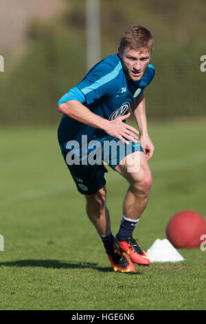 Murcia, Espagne. Le 08 Jan, 2017. Jakub Blaszczykowski en action pendant la formation de l'équipe du VfL Wolfsburg camp en Murcie, Espagne, 08 janvier 2017. Photo : Pascu Mendez/dpa/Alamy Live News Banque D'Images