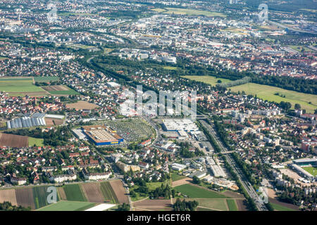 Vue aérienne de Fürth Poppenreuth, dans le nord de la Bavière, en Allemagne, près de l'aéroport de Nuremberg. Banque D'Images