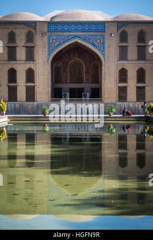 Façade arrière du palais de quarante colonnes (Chehel Sotoun) à Ispahan, capitale de la Province d'Ispahan en Iran Banque D'Images