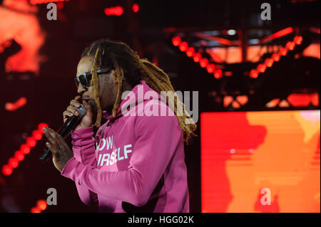 Légende hip hop Dwayne Michael Carter, Jr. alias Lil Wayne doit effectuer à l'expérience PARI concert au Staples Center le 25 juin 2016 à Los Angeles, Californie. Banque D'Images