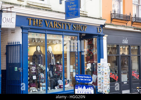 L'équipe universitaire de l'université d'oxford, boutique de vêtements pour les étudiants,Oxford, Angleterre Banque D'Images