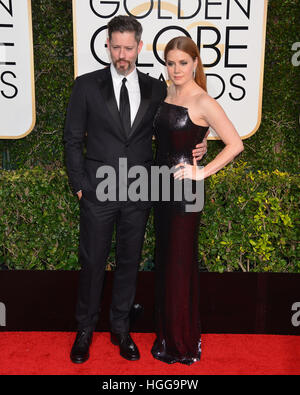 Los Angeles, Californie, USA. Le 08 Jan, 2017. Los Angeles, USA. Le 08 Jan, 2017. Amy Adams, Darren Le Gallo 326 arrivant à la 74e assemblée annuelle Golden Globe Awards au Beverly Hilton de Los Angeles. Janvier 08, 2017 © Gamma-USA/Alamy Live News Banque D'Images