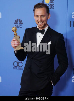 Los Angeles, USA. Le 08 Jan, 2017. Tom Hiddleston 357 Salle de presse annuelle à la 74e Golden Globe Awards au Beverly Hilton de Los Angeles. Janvier 08, 2017 © Gamma-USA/Alamy Live News Banque D'Images