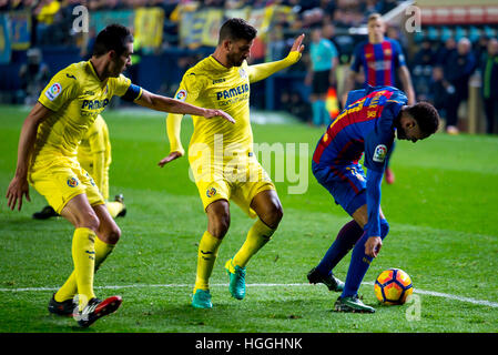 VILLARREAL, ESPAGNE - JAN 8 : Neymar joue en La Liga match entre Villarreal CF et le FC Barcelone au Stade El Madrigal, le 8 janvier 2017 à Villarreal, Espagne. © Christian Bertrand/Alamy Live News Banque D'Images