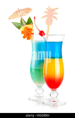 Deux cocktails tropicaux avec décor Banque D'Images