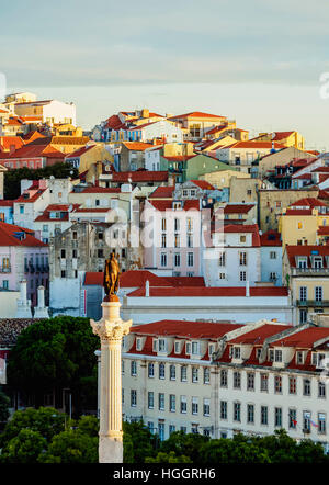 Portugal, Lisbonne, vue vers l'Pedro IV Square. Banque D'Images