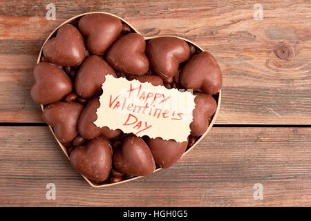 Chocolats en forme de coeur fort. Banque D'Images