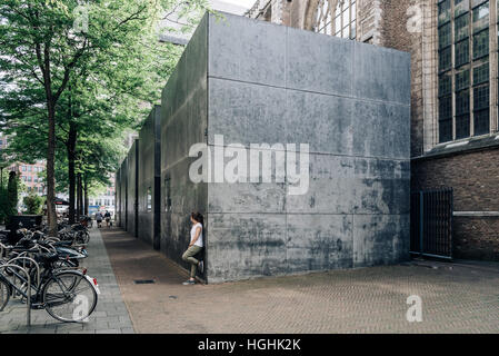 Rottedam, Pays-Bas - 6 août 2016 : Grote of sint laurenskerk-extension du bâtiment moderne. Banque D'Images