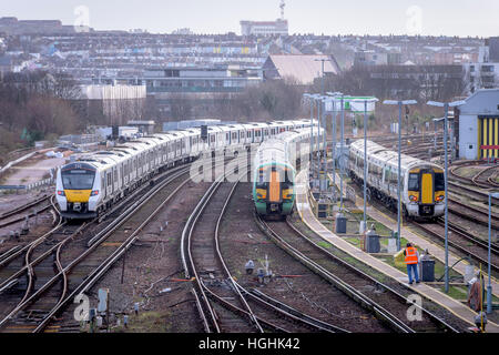 Le matériel roulant à l'extérieur de la gare de Brighton ce matin, car les chauffeurs de Southern Rail aller en grève à nouveau. Banque D'Images