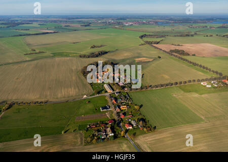 Vue aérienne, Country Manor, Solzow Solzow Gutshaus, Vipperow, Rügen, Mecklembourg-Poméranie-Occidentale, Allemagne, Banque D'Images