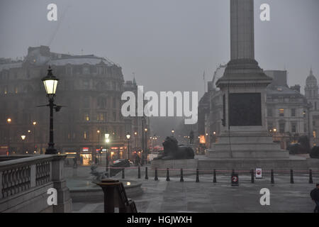 Westminster, London, UK. 23 janvier 2017. Brouillard dans le centre de Londres : Matthieu Chattle Crédit/Alamy Live News Banque D'Images