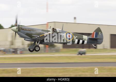 RAF BBMF - Spitfire MK356 Banque D'Images