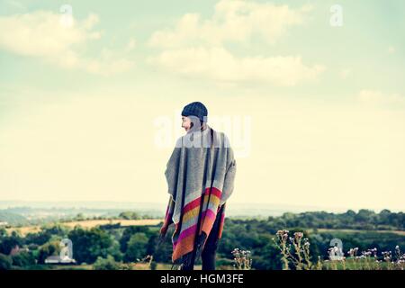 Carefree Woman Mountain Concept Cloudscape Banque D'Images