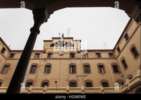 Espagne, Barcelone. 10 janvier, 2017. La Generalitat de Catalogne et la Mairie de Barcelone à un accord pour la fermeture définitive de la prison "modelo". La prison "modèle" a été inauguré en 1904 et est doyen de la les prisons catalanes, étant devenu un symbole et témoignage de l'histoire de la communauté autonome. Crédit : Charlie Perez/Alamy Live News Banque D'Images