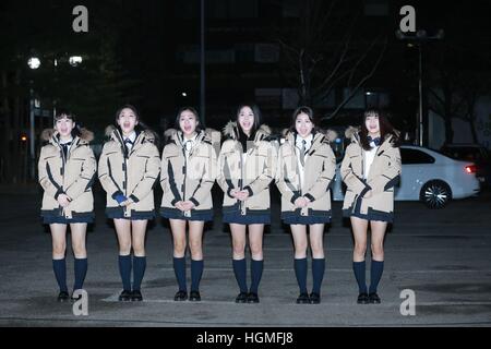 (Chine et Corée) Droits de Séoul, Corée. 10 janvier, 2017. L'agriculture, dix-sept, jusqu'10tion, WJSN et assister au Pentagone rehersal de Music Bank à Séoul, Corée. © TopPhoto/Alamy Live News Banque D'Images