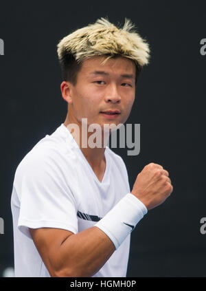 Melbourne, Australie. Jan 11, 2017. Wu Di de Chine célèbre un moment pendant le premier tour du tournoi de l'Australian Open 2017 match de qualification à l'encontre de l'Australie à Banes Maverick Melbourne Park, Melbourne, Australie, le 11 janvier 2017. Wu Di a gagné 2-0. © Bai Xue/Xinhua/Alamy Live News Banque D'Images