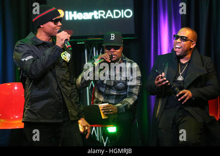 Bala Cynwyd, PA, USA. Jan 11, 2017. Bell Biv Devoe visiter WDAS FM performance studio à Bala Cynwyd, PA : Crédit Star Shooter/media/Alamy Punch Live News Banque D'Images