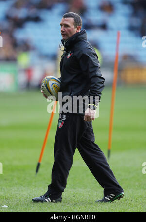 Leicester Tigers coach Aaron Mauger pendant l'Aviva Premiership match au Ricoh Arena, Coventry. ASSOCIATION DE PRESSE Photo. Photo Date : Dimanche 8 janvier 2017. Voir histoire RUGBYU PA Les Guêpes. Crédit photo doit se lire : David Davies/PA Wire. RESTRICTIONS : un usage éditorial uniquement. Pas d'utilisation commerciale. Banque D'Images