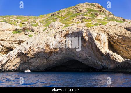 Grotte bleue dans l'île de Cabrera, îles Baléares, Espagne Banque D'Images