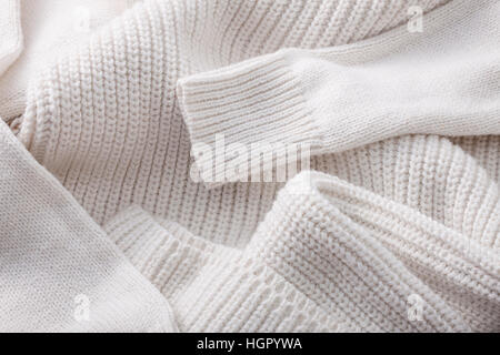 Close up of white chandail tricoté Banque D'Images