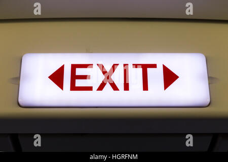 Affiche de porte de sortie sur un Airbus A320 d'air avion avion avion avion Banque D'Images