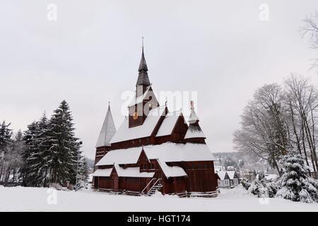 L'Église luthérienne (Gustav Adolf Allemand Gustav-Adolf-Stabkirche) est une église située à Hahnenklee, dans la région du Harz, Allemagne, 09.01.2017. Photo : Frank May | conditions dans le monde entier Banque D'Images