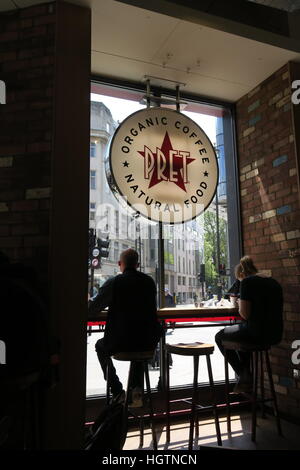 La chaîne de cafés populaires à Londres en Angleterre Banque D'Images