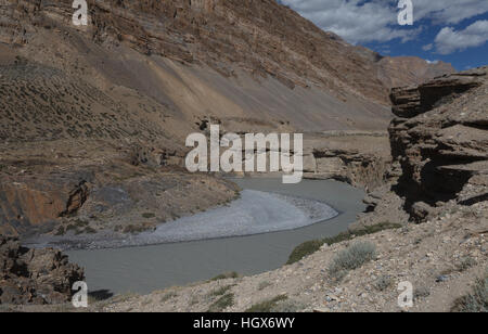 Malung, près de Sarchu et Twing Twing pont sur Manali - Leh highwai Himalaya Indien, Banque D'Images