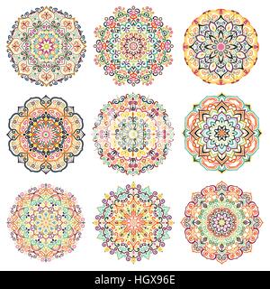 Éléments de conception des mandalas Illustration de Vecteur