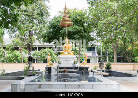 Sanctuaire bouddhiste dans Parc Benjakiti, Bangkok, Thaïlande Banque D'Images