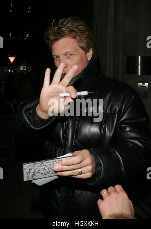 Londres - Jan 24, 2013 : Jon Bon Jovi vu à la BBC le Jan 24, 2013 à Londres Banque D'Images