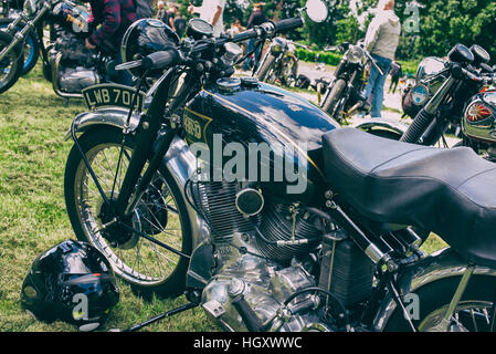 1949 Vincent HRD moto Rapide à Malle, le kilomètre de course. Londres. Vintage / Retro filtre appliqué Banque D'Images