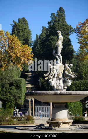 Florence. L'Italie. Jardins de Boboli (Giardini di Boboli), la Fontaine de Oceanus, 1571-76, de Giambologna (1529-1608). Banque D'Images